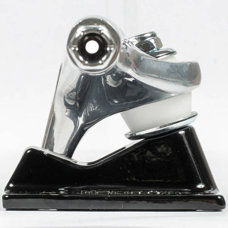 Tensor Mag Light Glossy Skateboard Trucks - Daewon/Silver