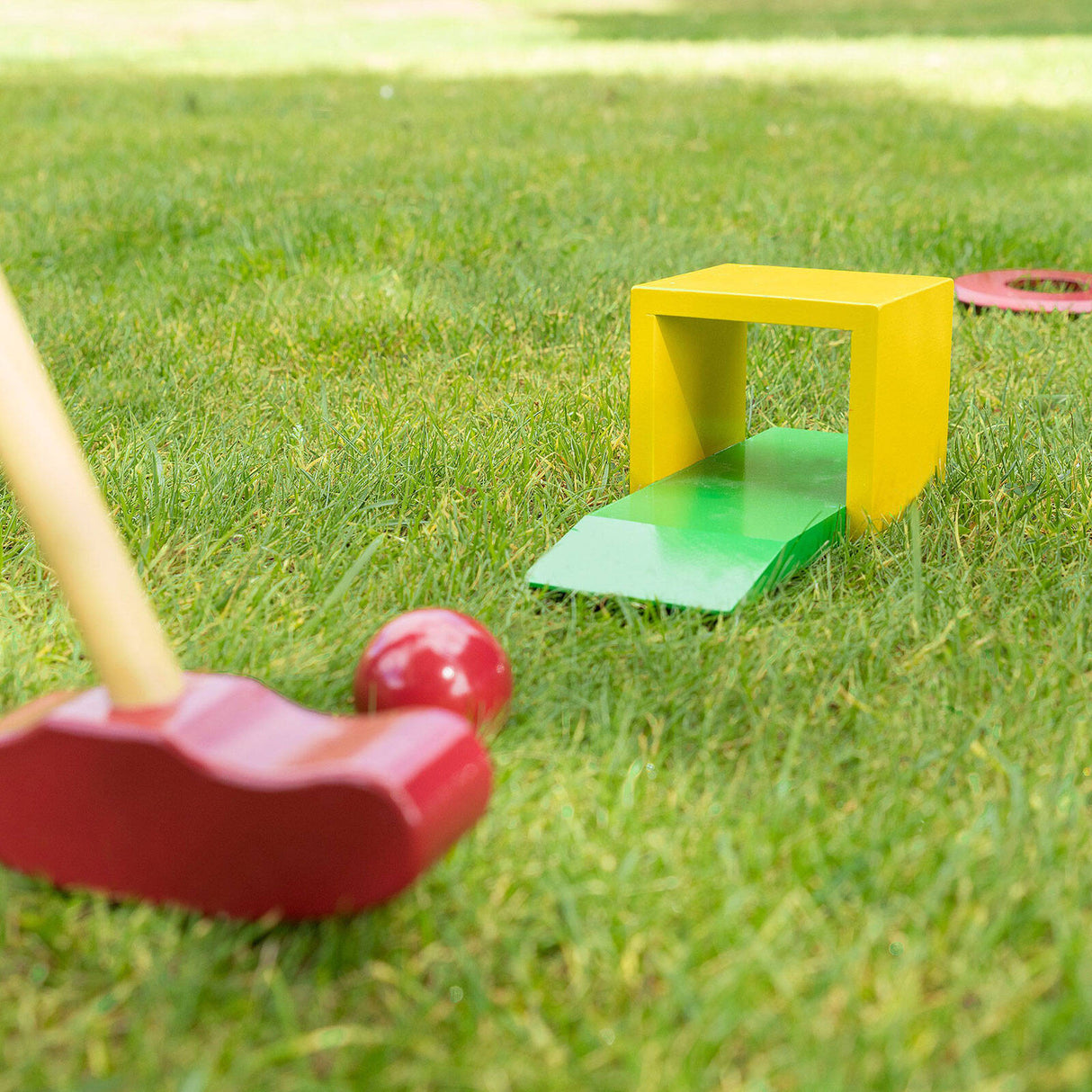 Toyrific Crazy Golf Garden Games