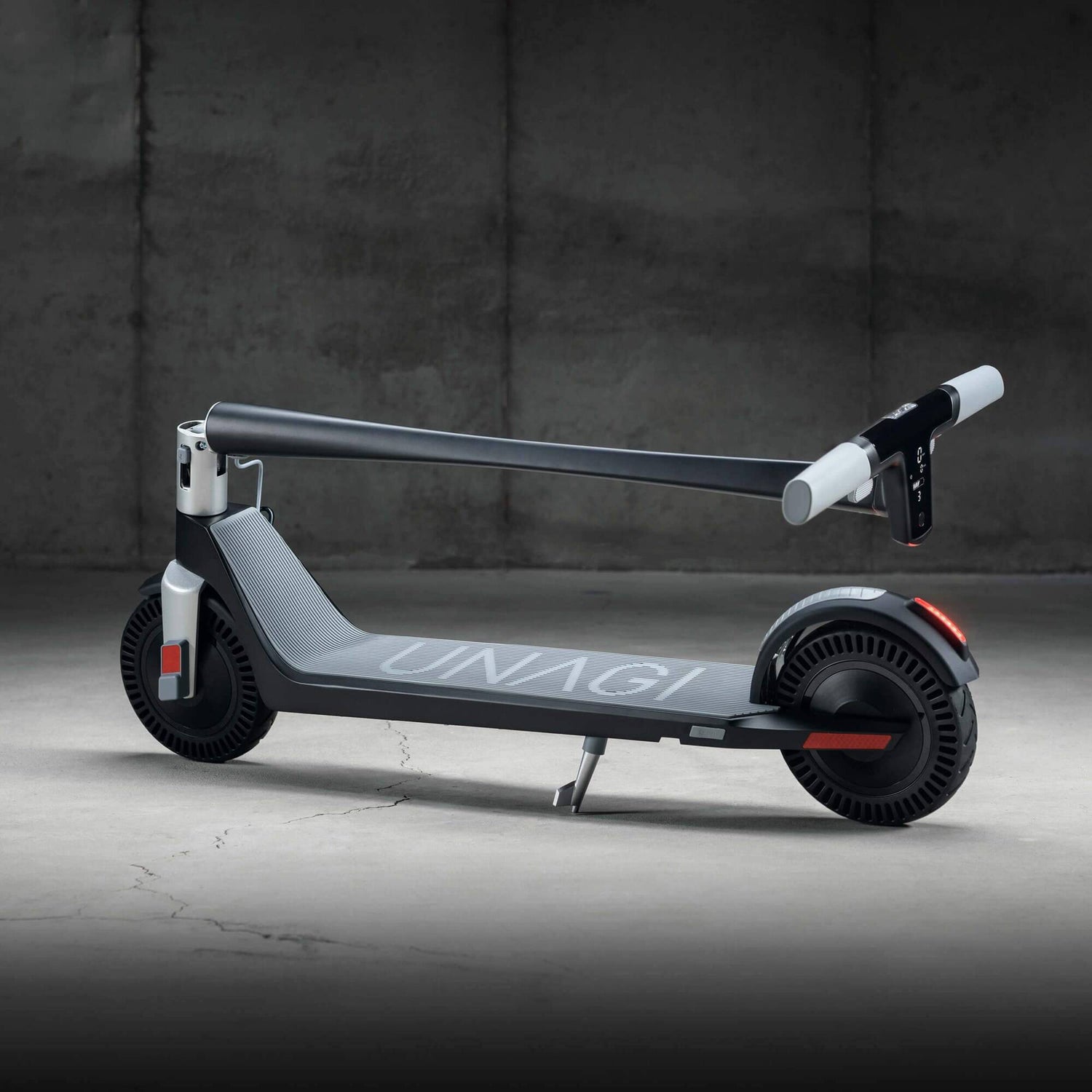 Unagi One E500 Electric Scooter - Matte Black