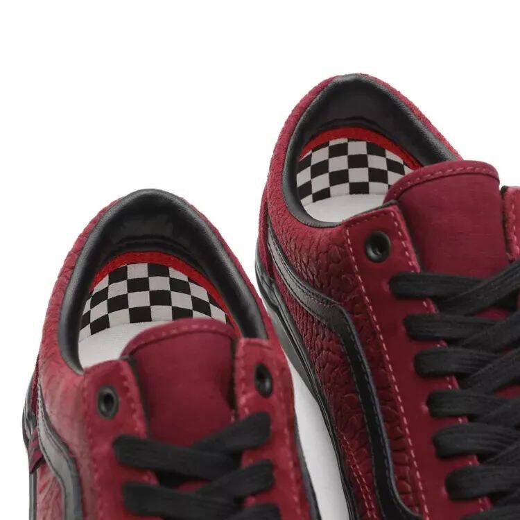 Vans Skate Old Skool (Breana Geering) Skate Shoes - Port/Black