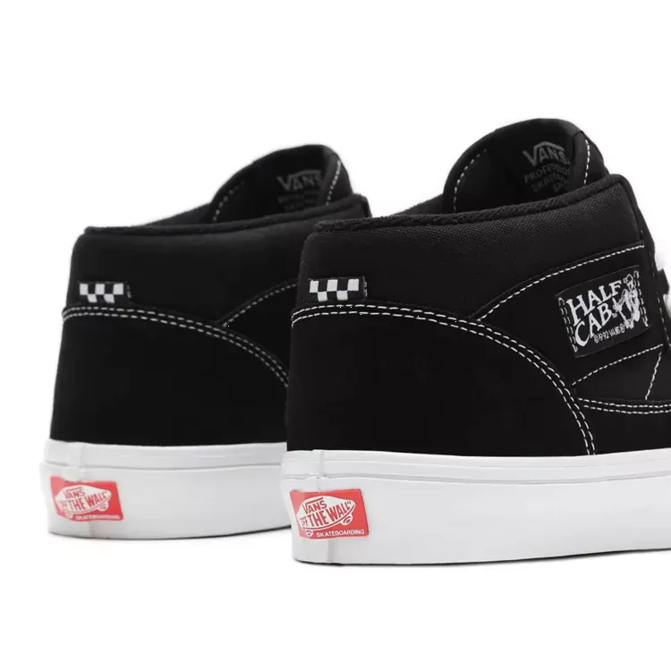 Vans Skate Half Cab Skate Shoes - Black/White