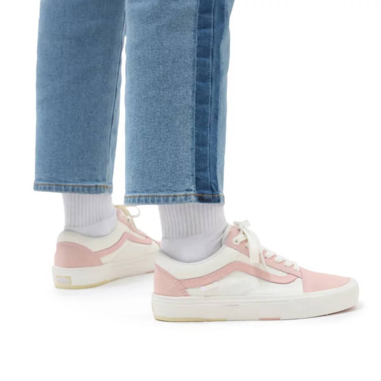 Vans BMX Old Skool (Angie Marino) Skate Shoes - Peach/Marshmallow