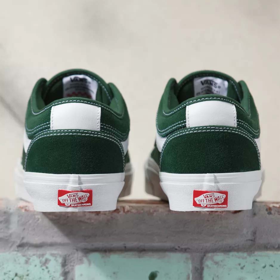 Vans Chukka Low Sidestripe Skate Shoes - Dark Green/White