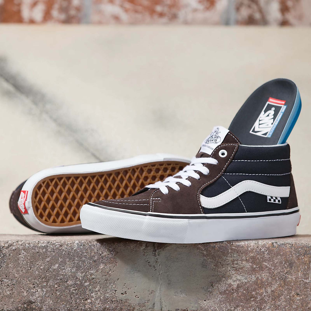 Vans Grosso Mid Skate Shoes - Dark Brown/Navy