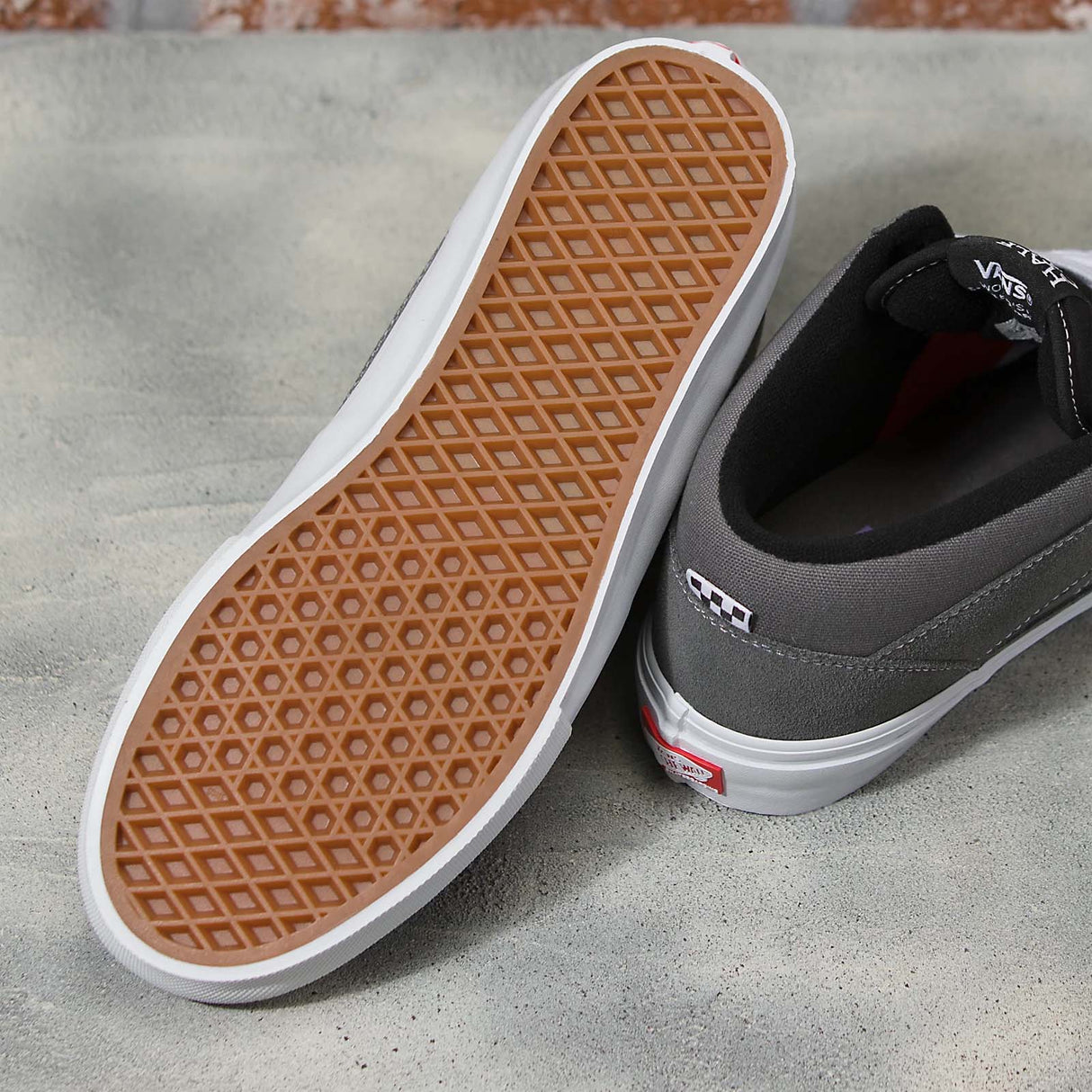 Vans Half Cab Skate Shoes - Grey/White